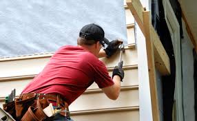 Siding Removal and Disposal in Gulf Breeze, FL